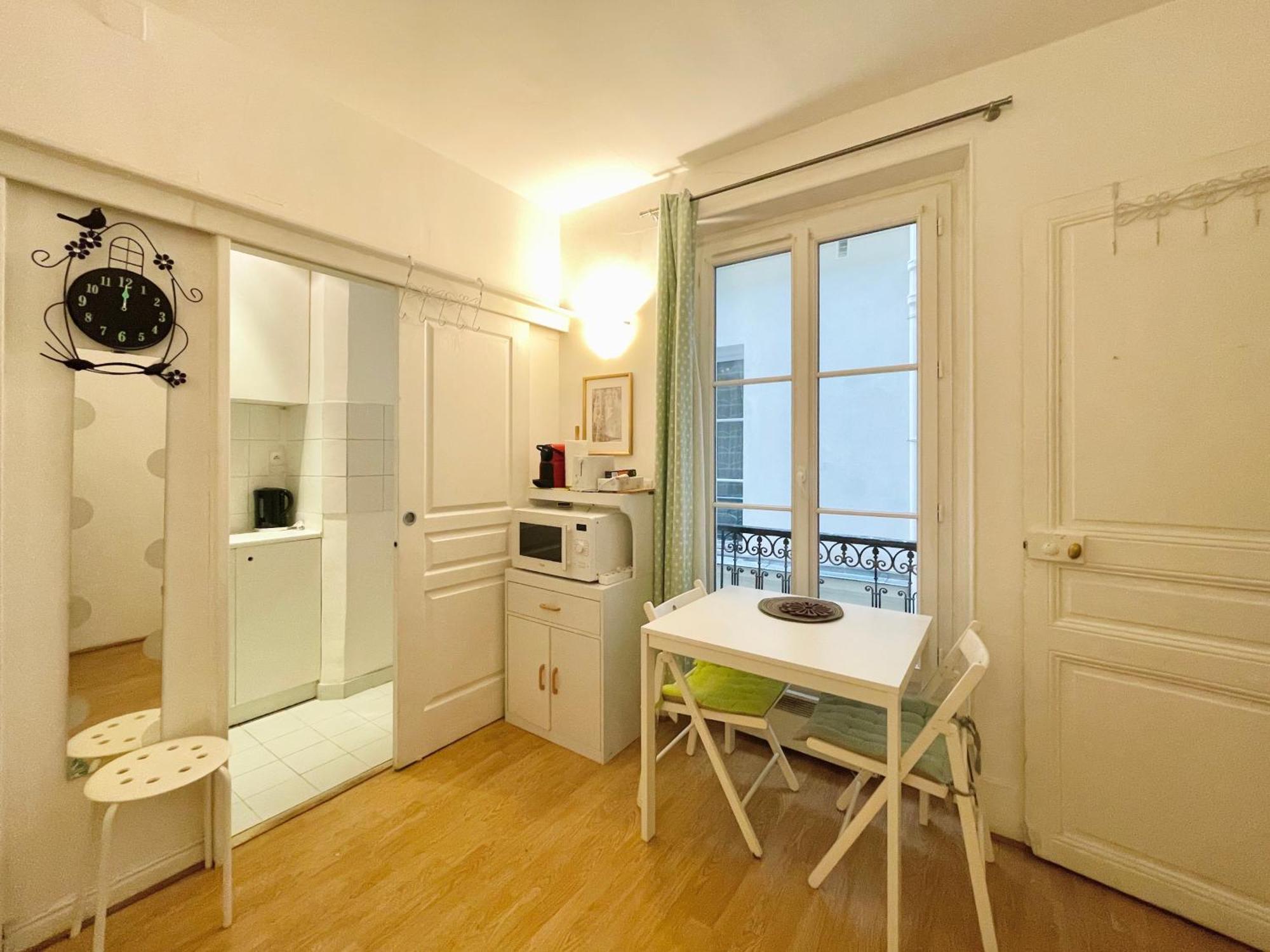 Center Quarter Latin 1 Bedroom Parijs